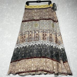 WD-NY Skirt Womens Size 8 Multicolored Bohemian Embroidered Sequened Y2K Fairy